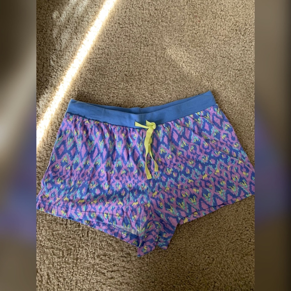 2 piece set pjs - Picture 2 of 4